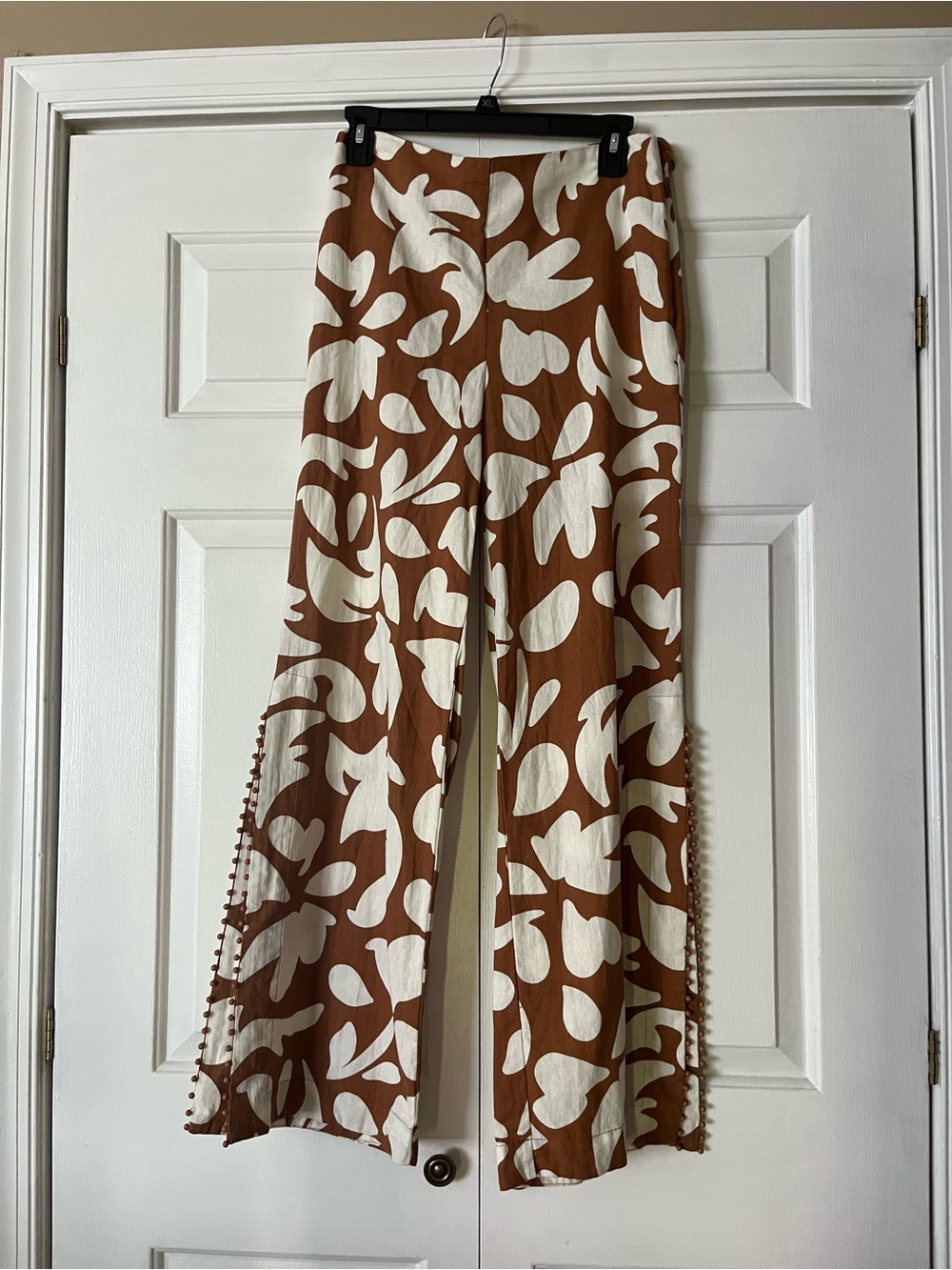 House of Harlow 1960 Brown & Cream Wide-Leg Printed Pants